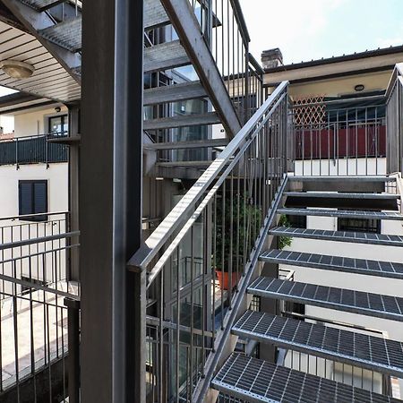 Primopiano - Euclide Apartment Milan Luaran gambar