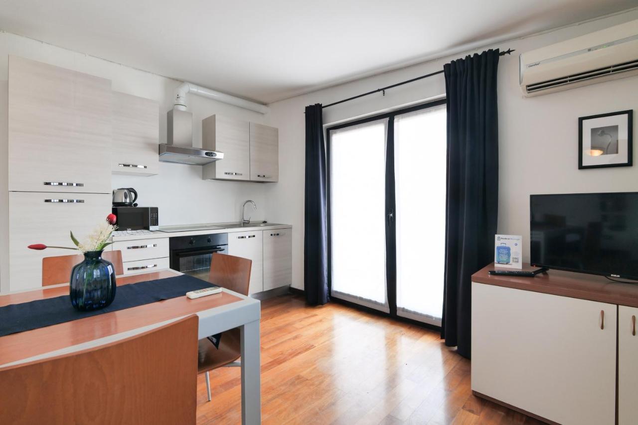 Primopiano - Euclide Apartment Milan Luaran gambar
