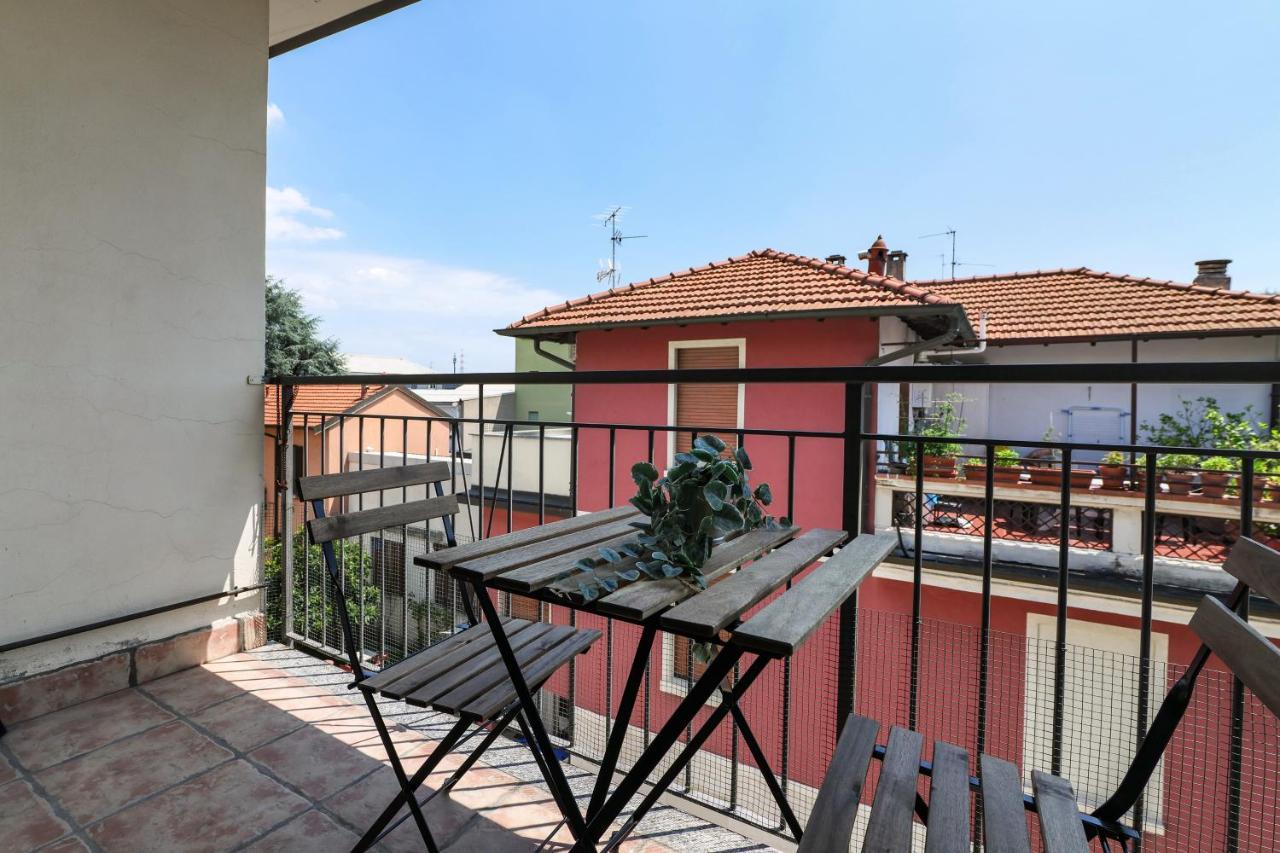 Primopiano - Euclide Apartment Milan Luaran gambar