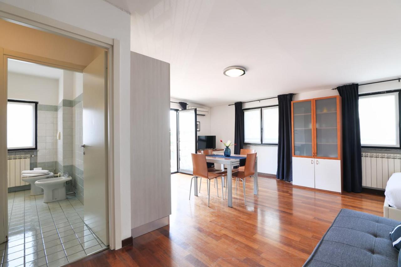 Primopiano - Euclide Apartment Milan Luaran gambar