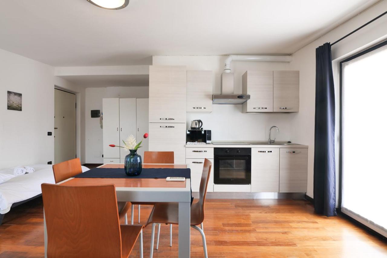 Primopiano - Euclide Apartment Milan Luaran gambar